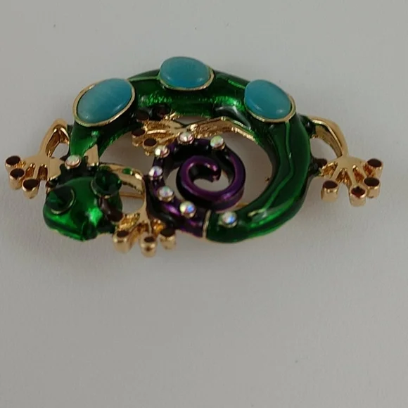 Gecko Lizard Brooch Pin Bow Tie Enamel Whimsical Fun Collectible - Picture 4 of 9